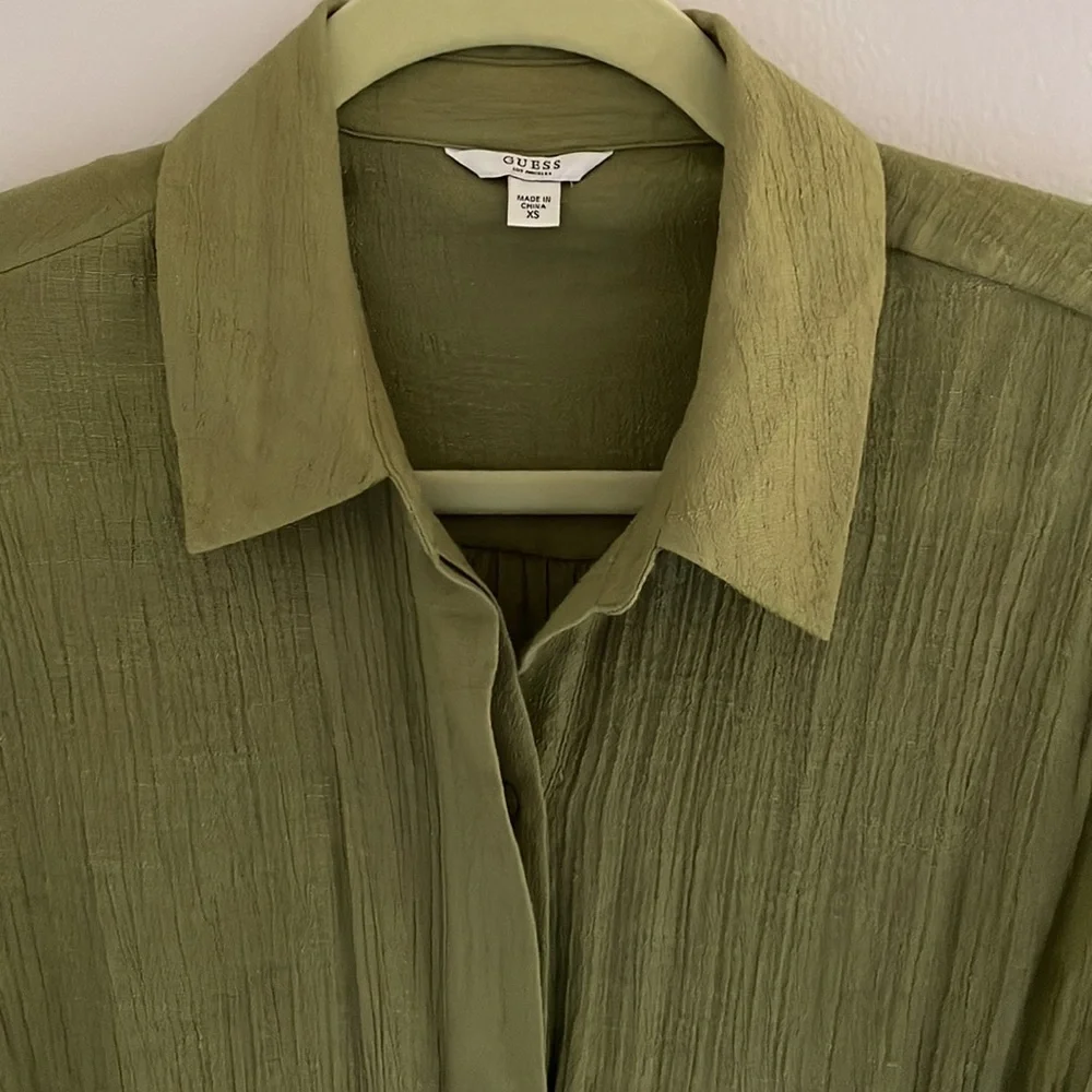 Guess green blouse - Picture 2 of 3